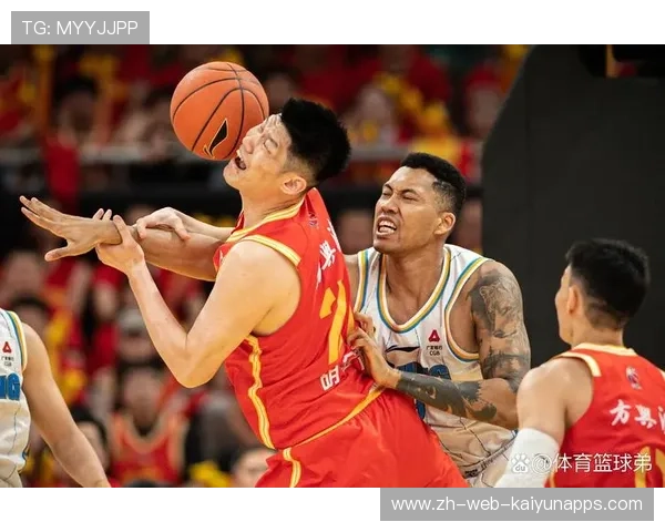 主场球迷制造声势，球队拿下关键三分